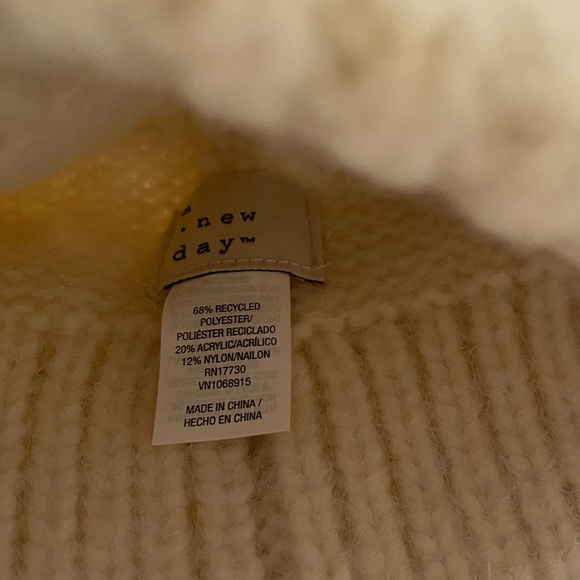 NWT a new day hat. - Picture 5 of 5